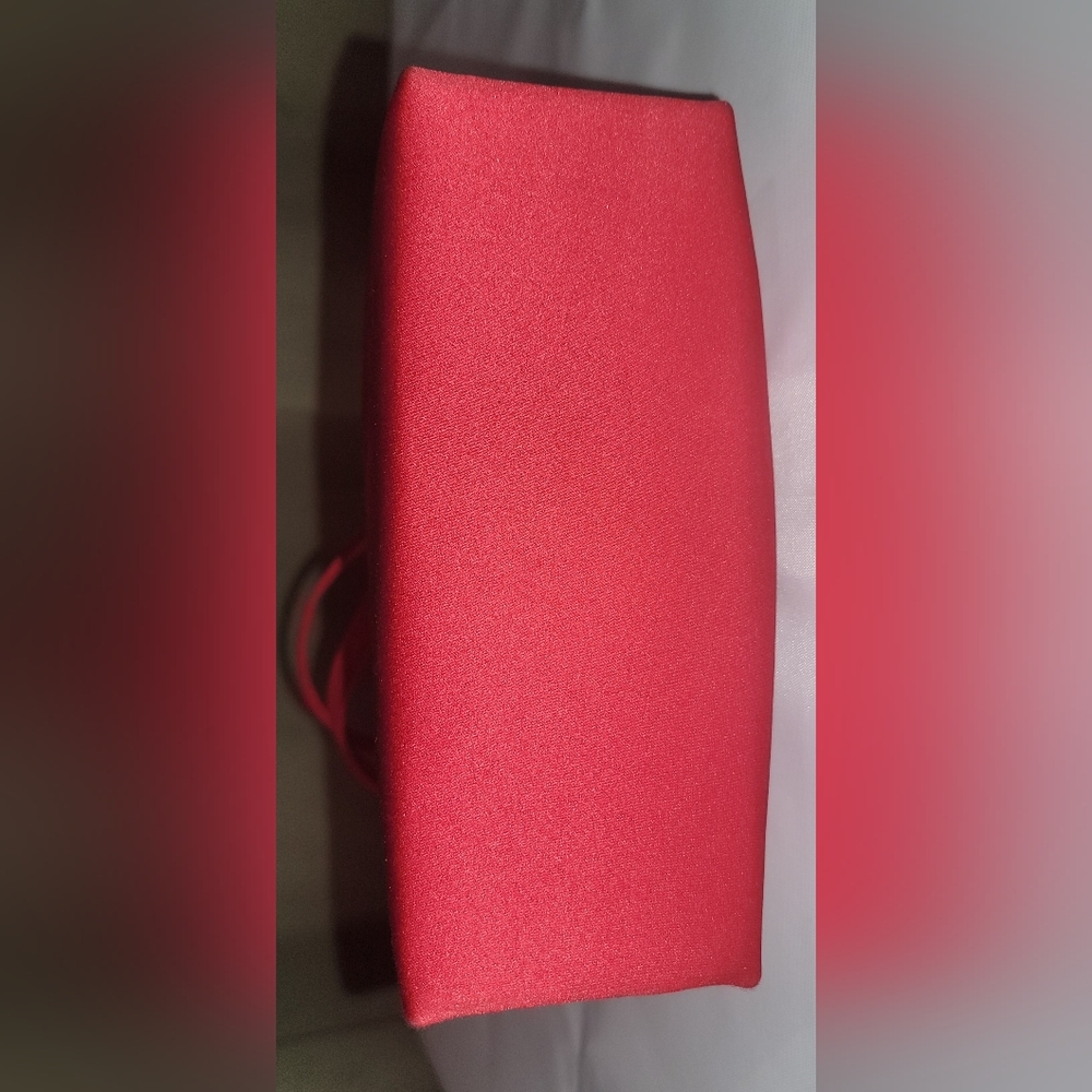 Red Satin Top-Handle Women's Bag BLOOMINGDALE' Little Red Bag Purse Handbag NEW - Picture 8 of 14
